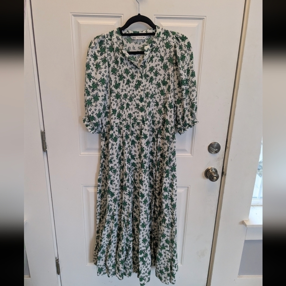 Zara Oyster White And Green Floral Maxi Dress - Picture 3 of 6